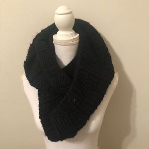 Black hand knit scarf